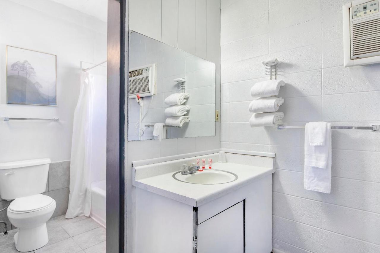 Oyo Hotel Hanksville, Ut Zewnętrze zdjęcie