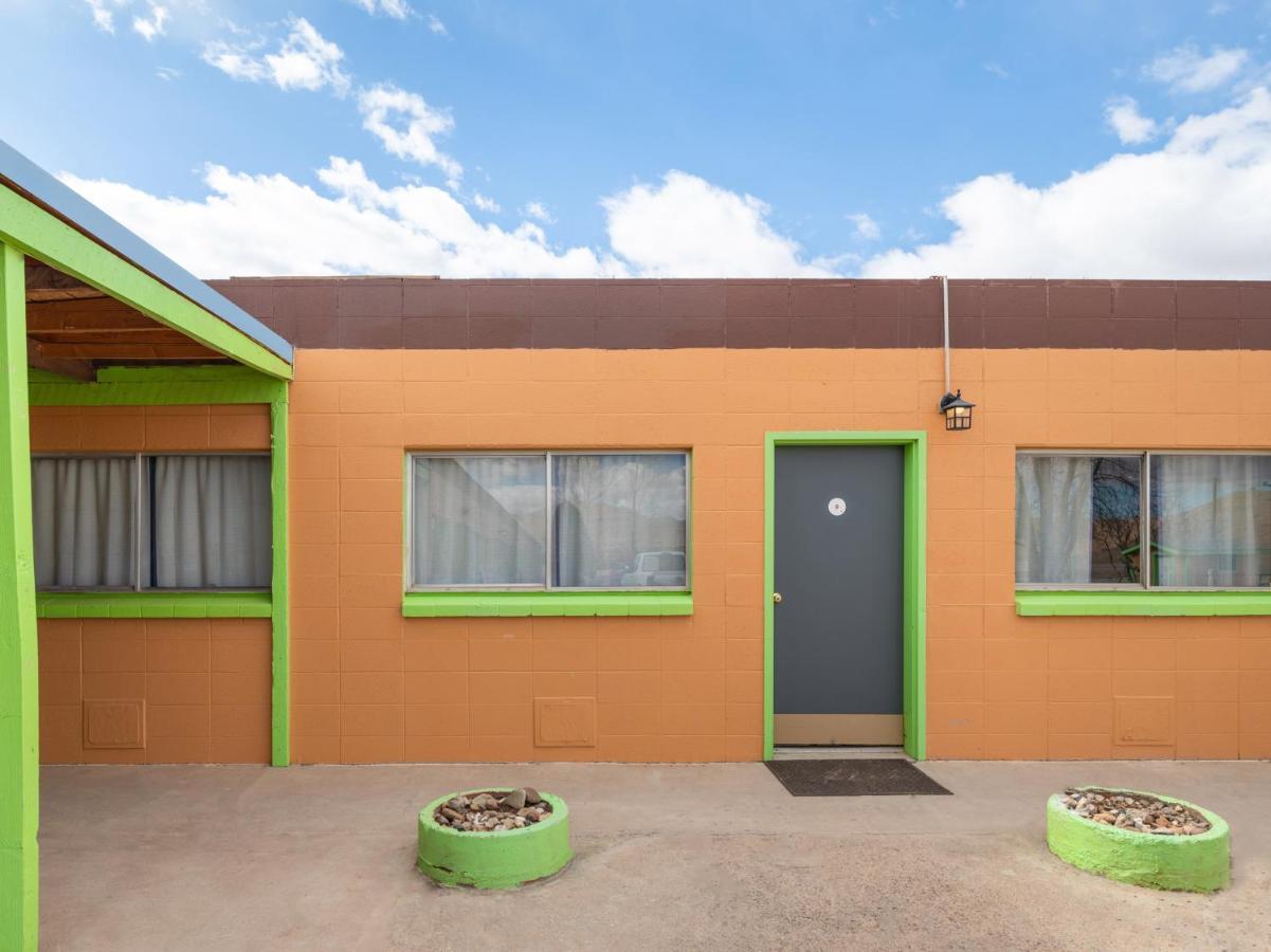 Oyo Hotel Hanksville, Ut Zewnętrze zdjęcie