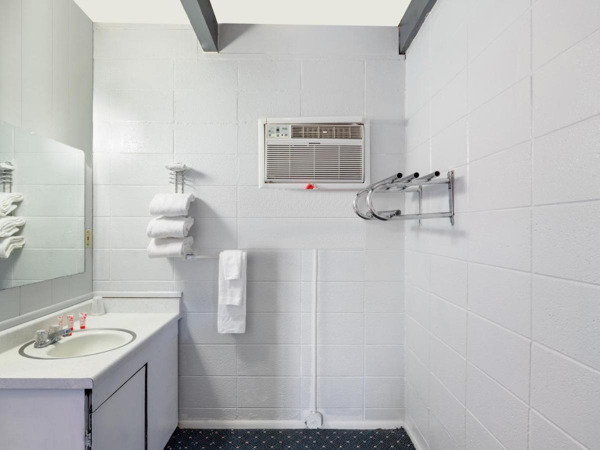 Oyo Hotel Hanksville, Ut Zewnętrze zdjęcie