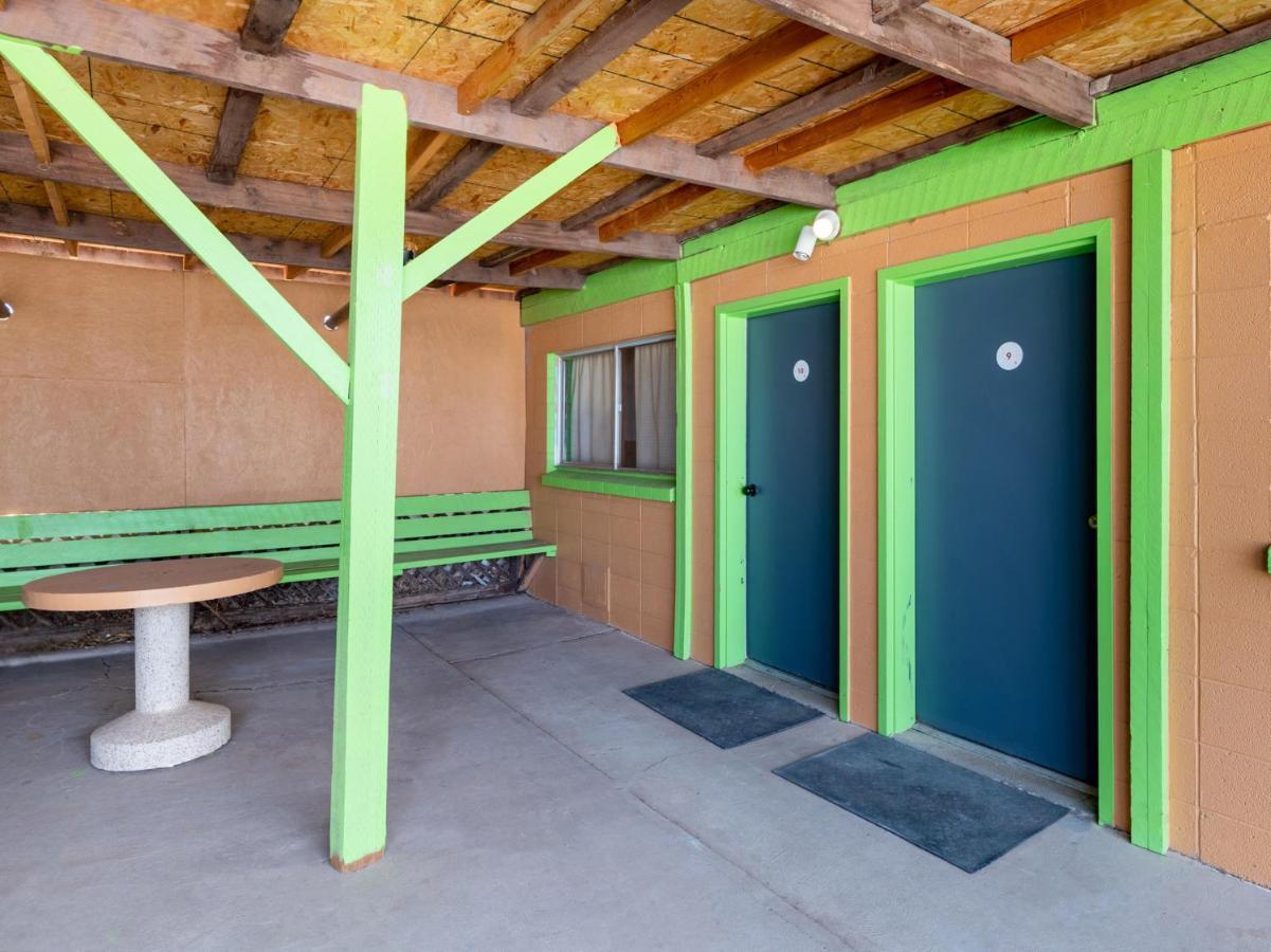 Oyo Hotel Hanksville, Ut Zewnętrze zdjęcie