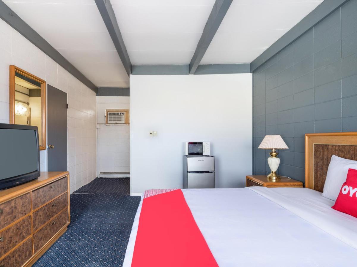 Oyo Hotel Hanksville, Ut Zewnętrze zdjęcie